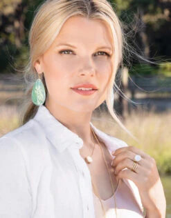 Naia Petite Necklace 16" Pearlescent 5 Naia Petite Necklace 16" Pearlescent -Spartina Store 288520n