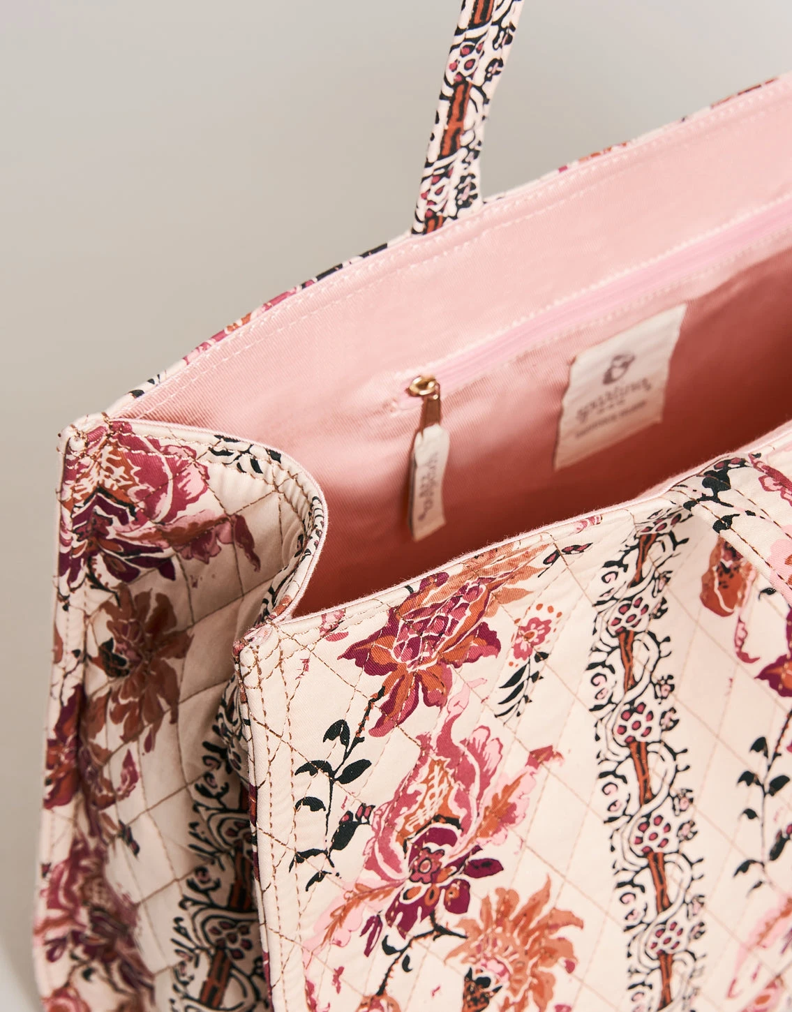 Quilted Market Tote Linden Cream 2 Quilted Market Tote Linden Cream - Image 2