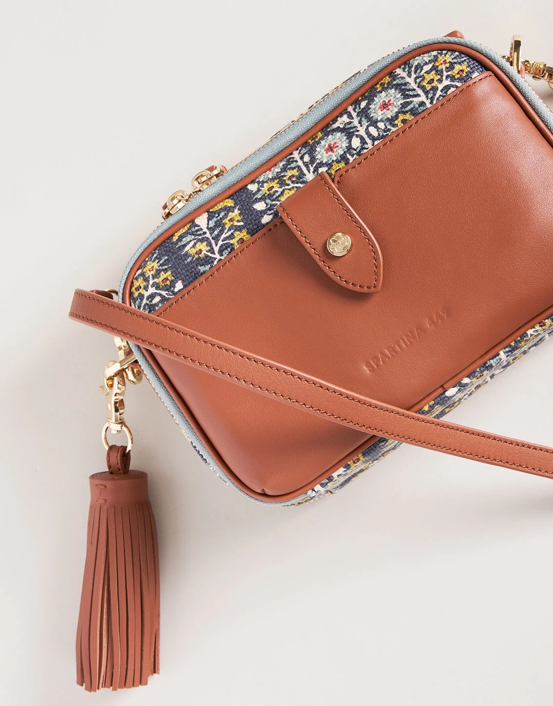 Meryl Crossbody Jones Hundred 3 Meryl Crossbody Jones Hundred - Image 3