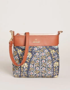 Hipster Jones Hundred