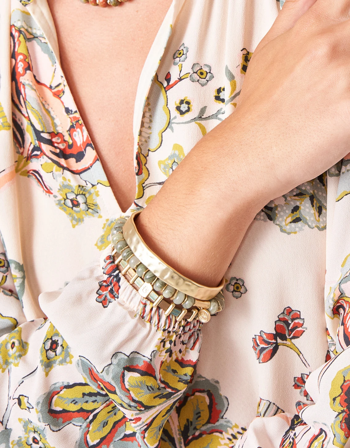 Tila Stretch Bracelet Green/Brown 2 Tila Stretch Bracelet Green/Brown - Image 2