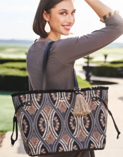 Bellinger Batik Jetsetter Tote -Spartina Store 366753m