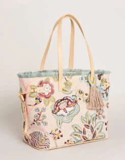Jetsetter Tote Jones Hundred Tree Of Life
