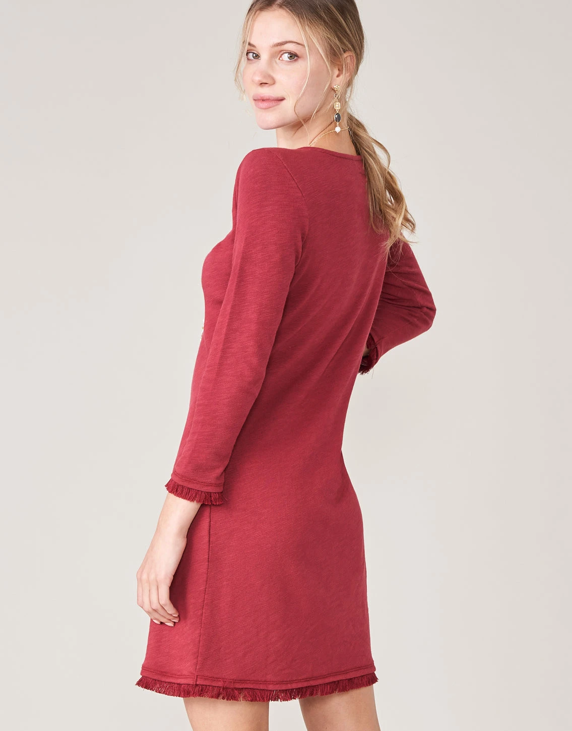 Mila Fringe Dress Pomegranate 2 Mila Fringe Dress Pomegranate - Image 2