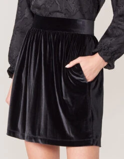 Gianna Stretch Velvet Skirt Black