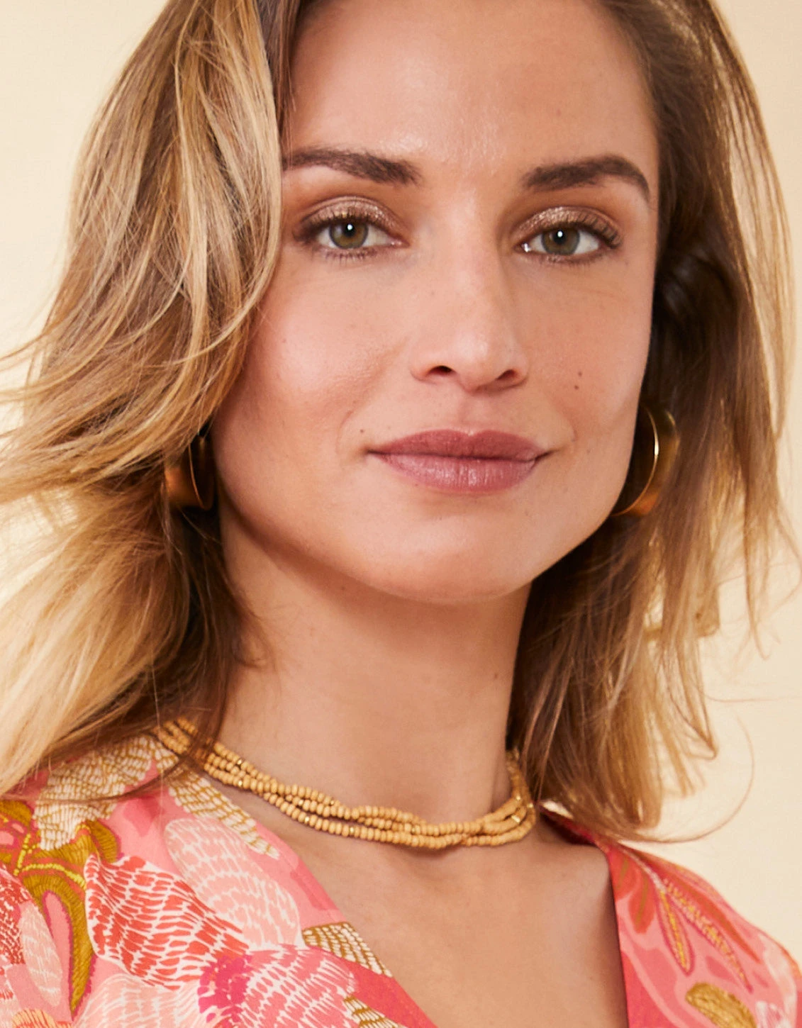 Mia Beaded Necklace 17" Natural 4 Mia Beaded Necklace 17" Natural - Image 4