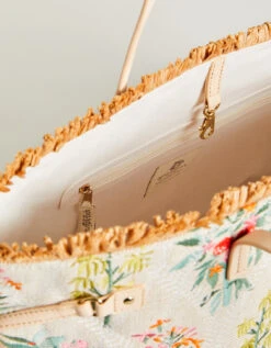 Jetsetter Tote Queenie Topiary Flax 6 Jetsetter Tote Queenie Topiary Flax -Spartina Store 376271c