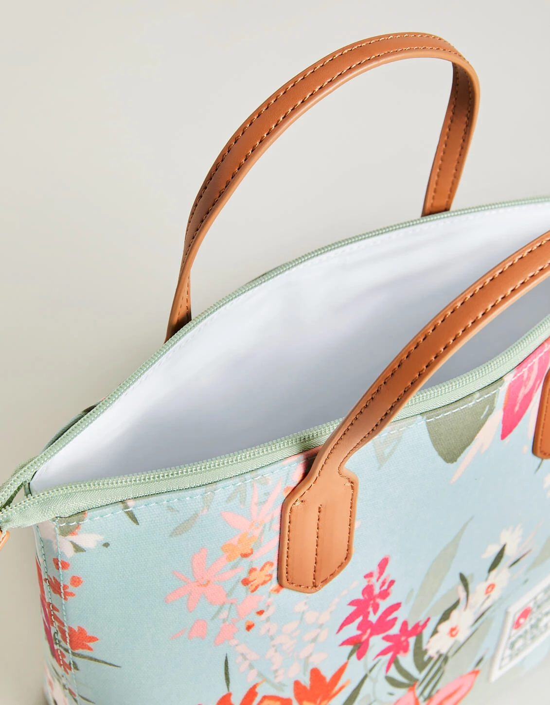 Out To Lunch Bag Alljoy Landing Sea Foam 3 Out To Lunch Bag Alljoy Landing Sea Foam - Image 3