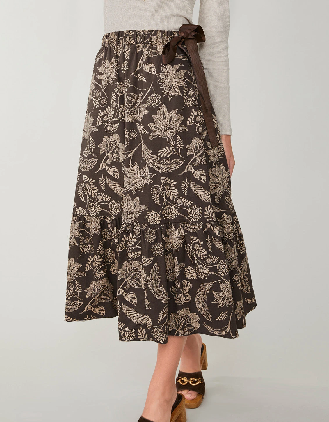 Adaleigh Skirt Maritime Forest Field Blooms Ash Gray 1 Adaleigh Skirt Maritime Forest Field Blooms Ash Gray