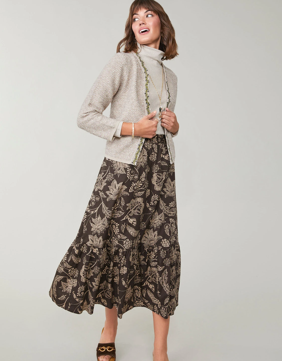 Adaleigh Skirt Maritime Forest Field Blooms Ash Gray 4 Adaleigh Skirt Maritime Forest Field Blooms Ash Gray - Image 4