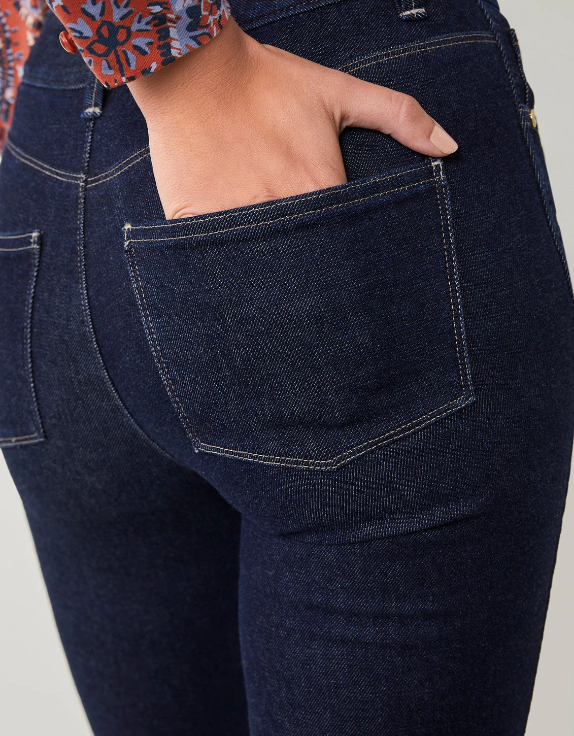 Rowen Kick Flare Jean Casa Bay Rinse Wash 3 Rowen Kick Flare Jean Casa Bay Rinse Wash - Image 3