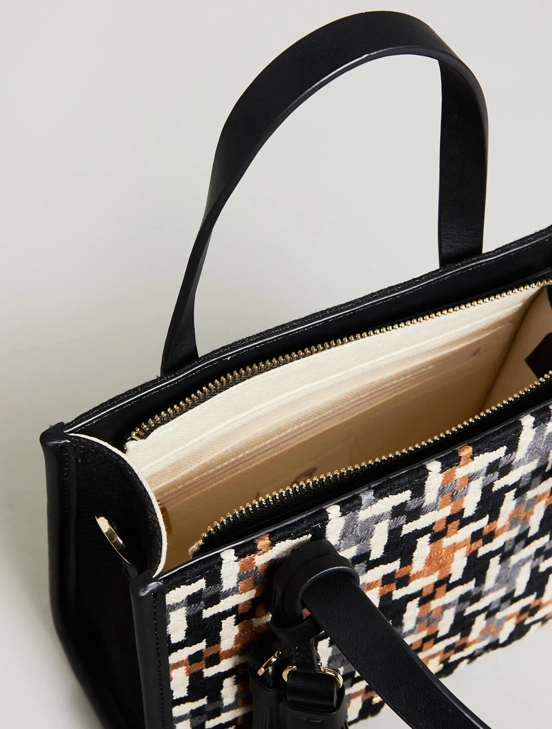 Dune Satchel Crossbody Harbor River Plaid 4 Dune Satchel Crossbody Harbor River Plaid - Image 4