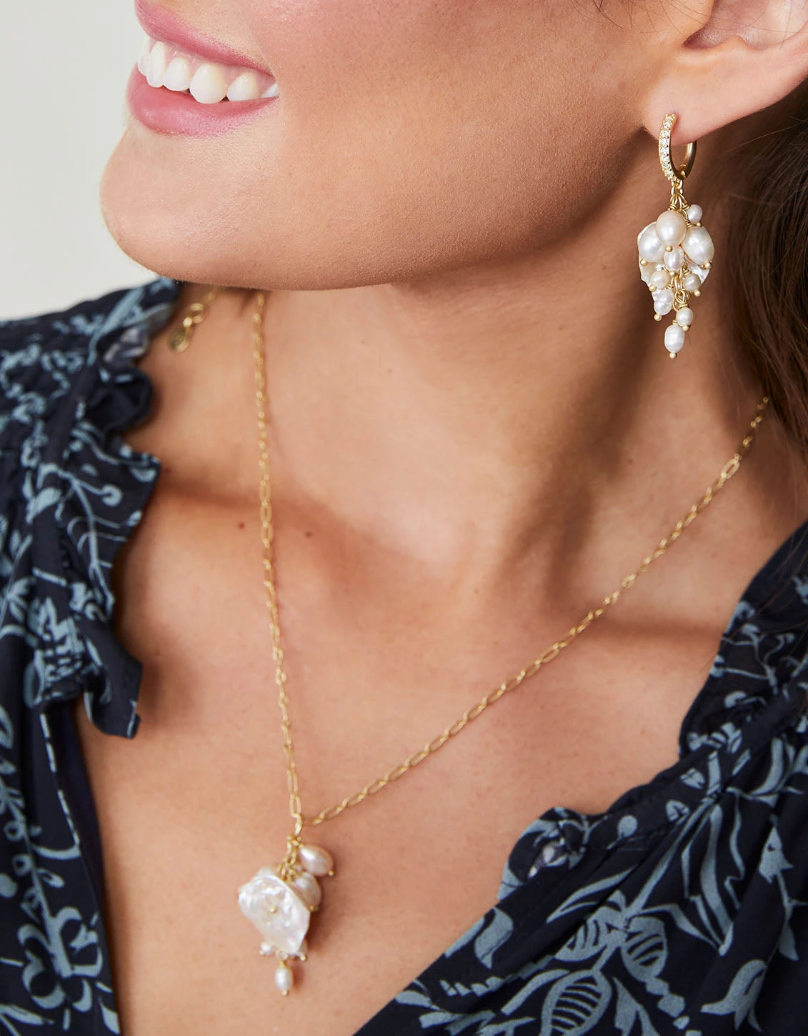 Pearl Party Necklace 18" 2 Pearl Party Necklace 18" - Image 2