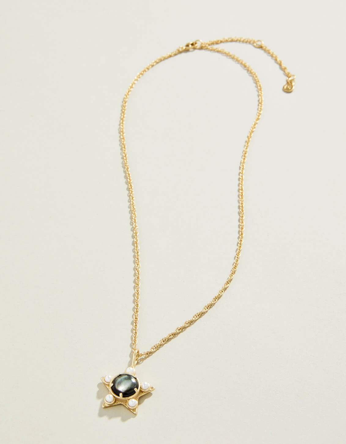 Star Necklace 18" Grey Mother-of-Pearl 3 Star Necklace 18" Grey Mother-of-Pearl - Image 3