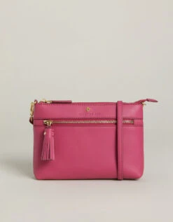 Siren Mya Convertible Crossbody Wristlet Beaujolais