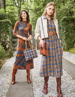 Fringe Box Tote Kalalanta Plaid Navy 11 Fringe Box Tote Kalalanta Plaid Navy -Spartina Store 392947o