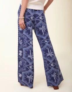 Resort Palazzo Pant Ogeechee Palm Medallion 9 Resort Palazzo Pant Ogeechee Palm Medallion -Spartina Store 407368b