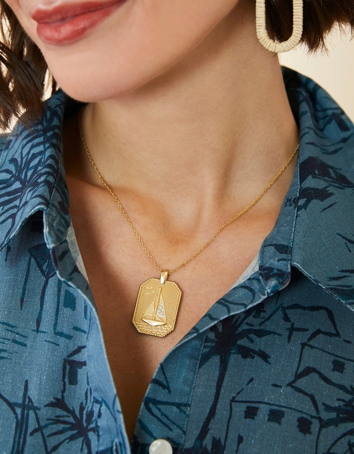 Set Sail Necklace 18'' White Opal 2 Set Sail Necklace 18'' White Opal - Image 2