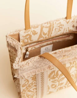 Fringe Box Tote Ogeechee 5 Fringe Box Tote Ogeechee -Spartina Store 411235i