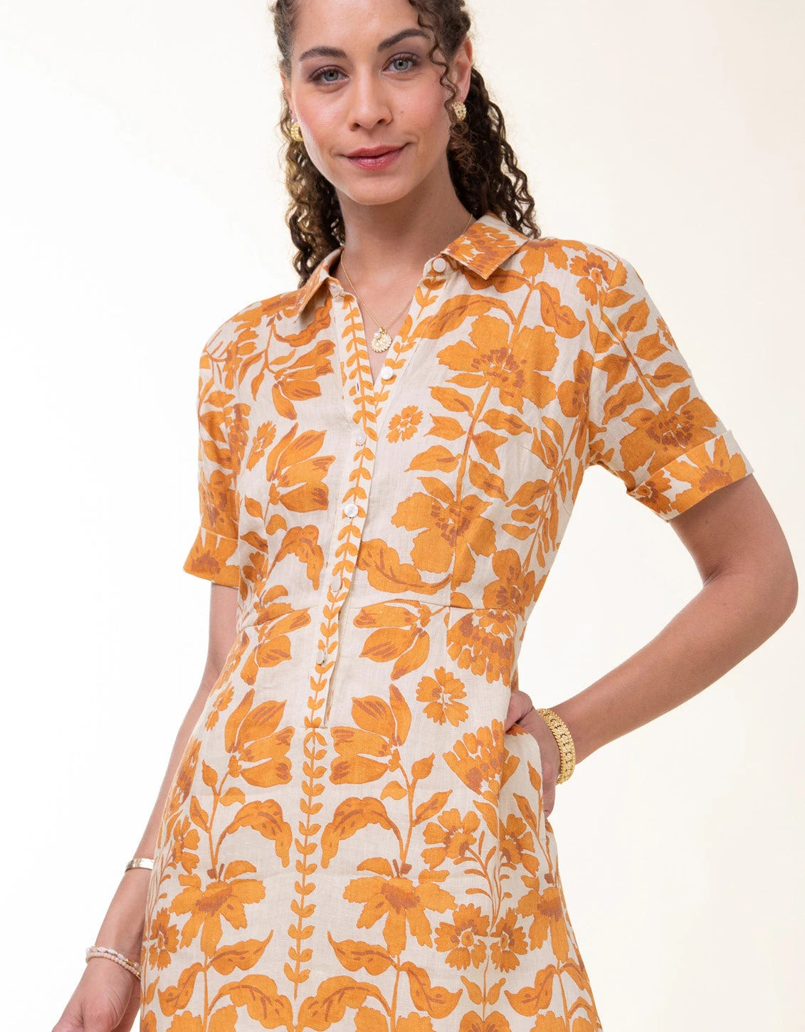 Lyndsie Midi Dress McAllister Floral Vine Brown 4 Lyndsie Midi Dress McAllister Floral Vine Brown - Image 4