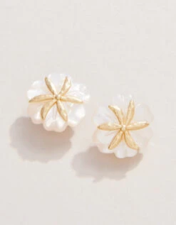 Carved Flower Stud Earrings -Spartina Store 416964