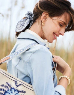 Everyday Hoop Earrings -Spartina Store 475638m