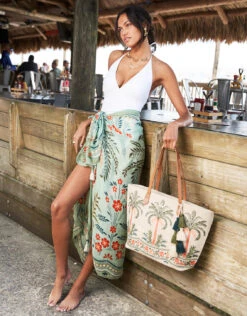 Fiesta Tote Alljoy Landing Palm Tree 7 Fiesta Tote Alljoy Landing Palm Tree -Spartina Store 475836o