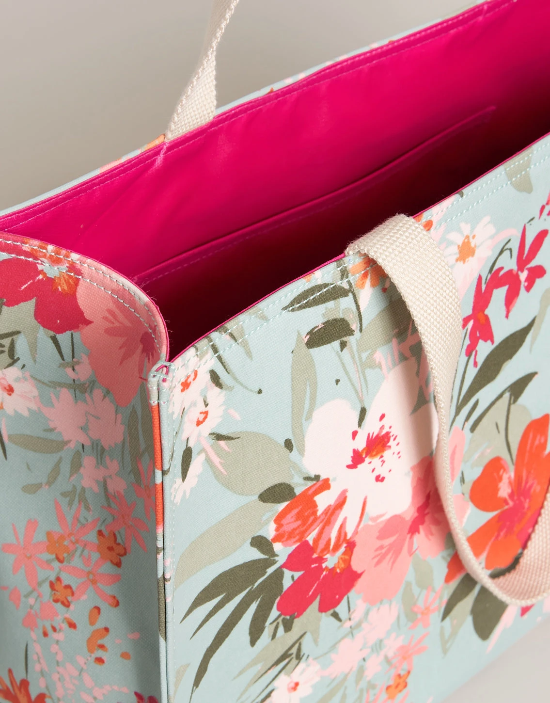 Market Tote Alljoy Landing Sea Foam 2 Market Tote Alljoy Landing Sea Foam - Image 2