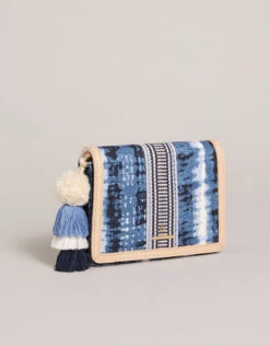 Clutch Crossbody Oyster Factory Tides