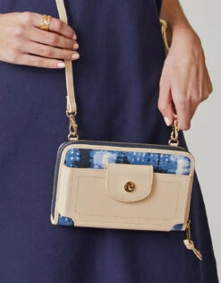 Multi Phone Crossbody Oyster Factory Tides 7 Multi Phone Crossbody Oyster Factory Tides -Spartina Store 487006m