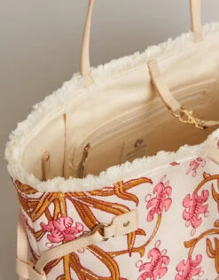 Jetsetter Tote Pepper Hall Woodblock Floral -Spartina Store 490587c