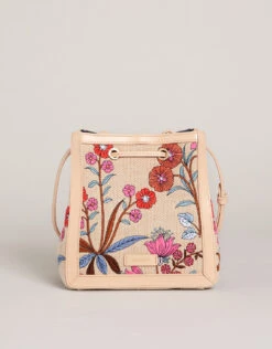 Natalie Drawstring Crossbody Oyster Factory Floral Sprigs 6 Natalie Drawstring Crossbody Oyster Factory Floral Sprigs -Spartina Store 490808b