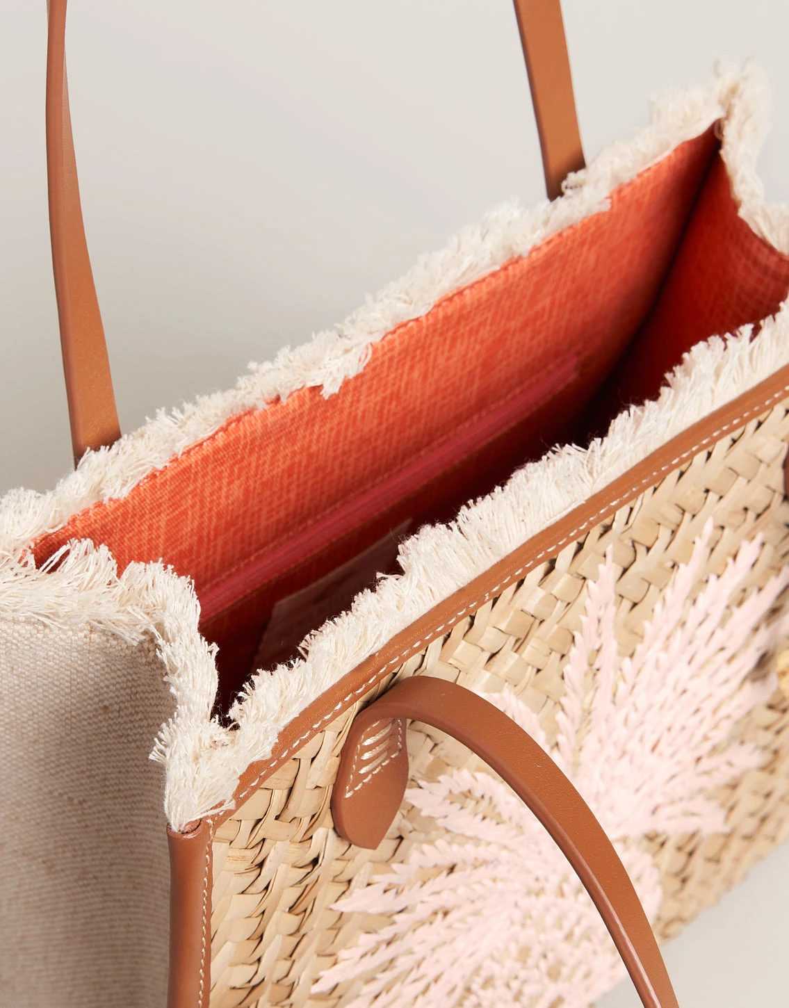 Straw Pineapple Box Tote Natural 4 Straw Pineapple Box Tote Natural - Image 4