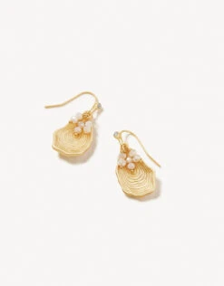 Oyster Alley Earrings