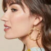 Dotted Daisy Earrings Gold