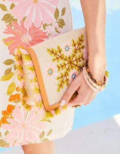 Honey Horn Mod Floral Clutch Crossbody 13 Honey Horn Mod Floral Clutch Crossbody -Spartina Store 940998n