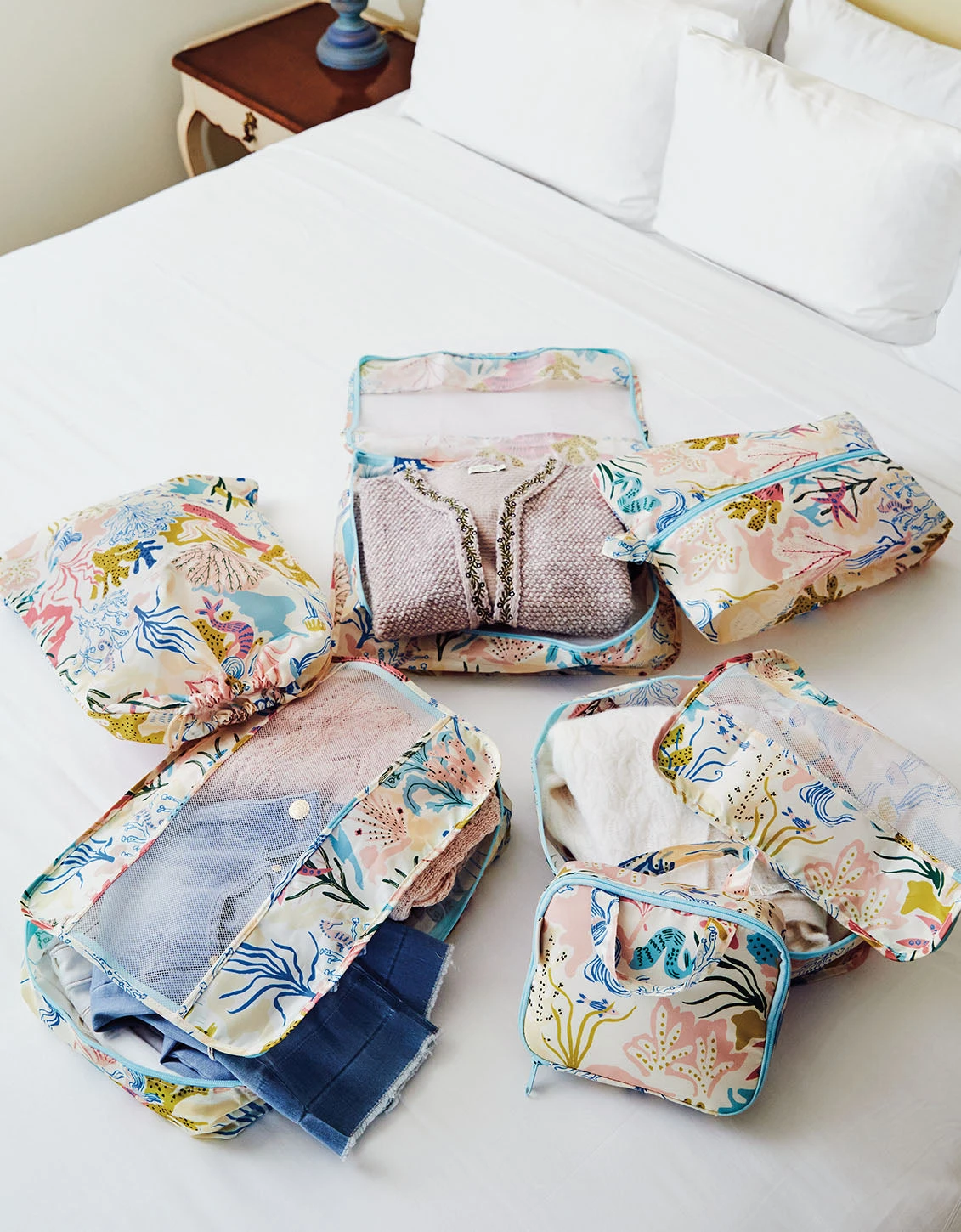 6-Piece Mermaid Sea Packing Cube Set 2 6-Piece Mermaid Sea Packing Cube Set - Image 2