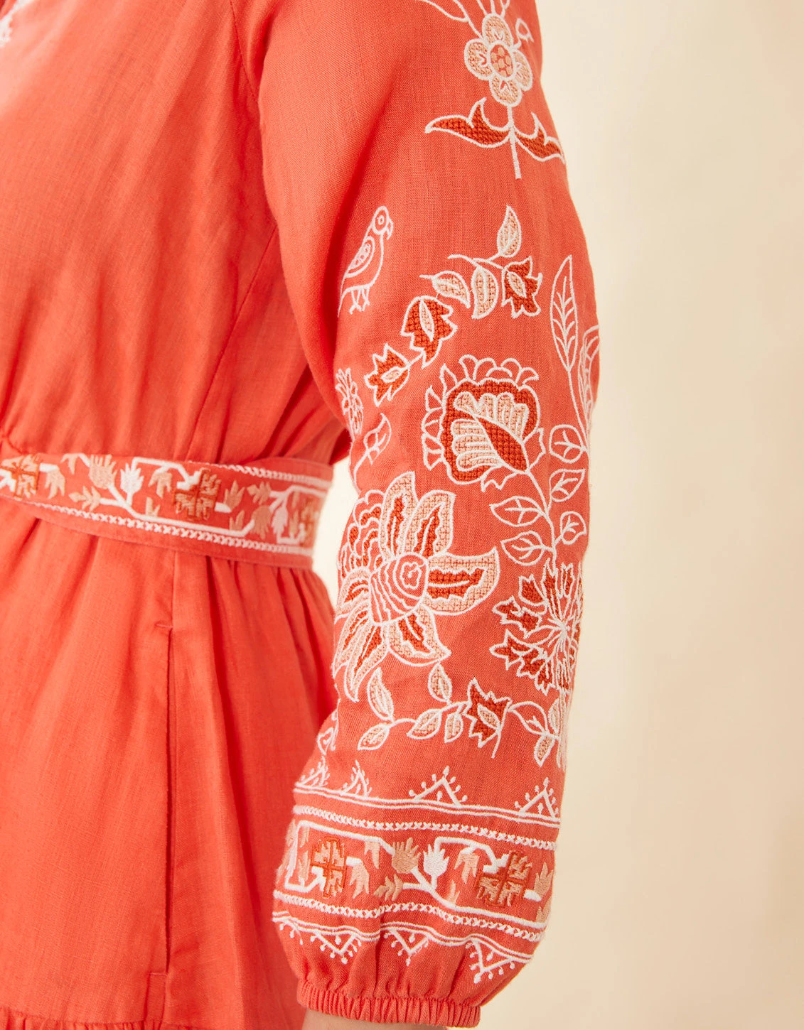 Sunita Linen Dress Callawassie Coral Embroidery 2 Sunita Linen Dress Callawassie Coral Embroidery - Image 2
