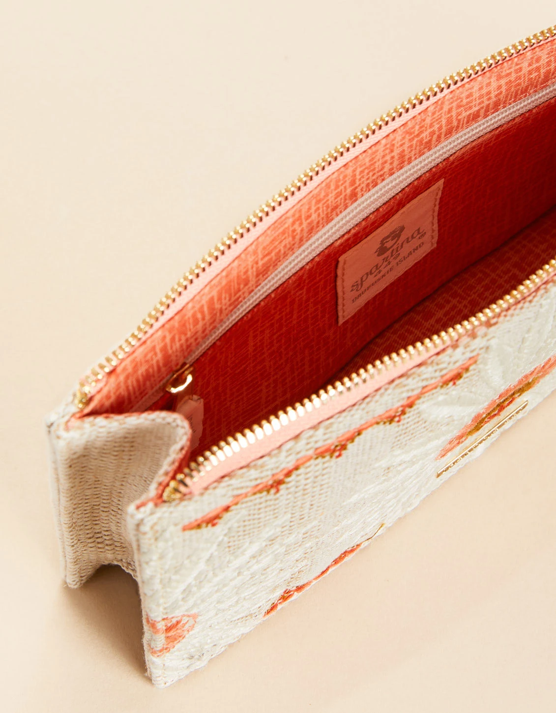 East West Wristlet Callawassie Palmetto 4 East West Wristlet Callawassie Palmetto - Image 4