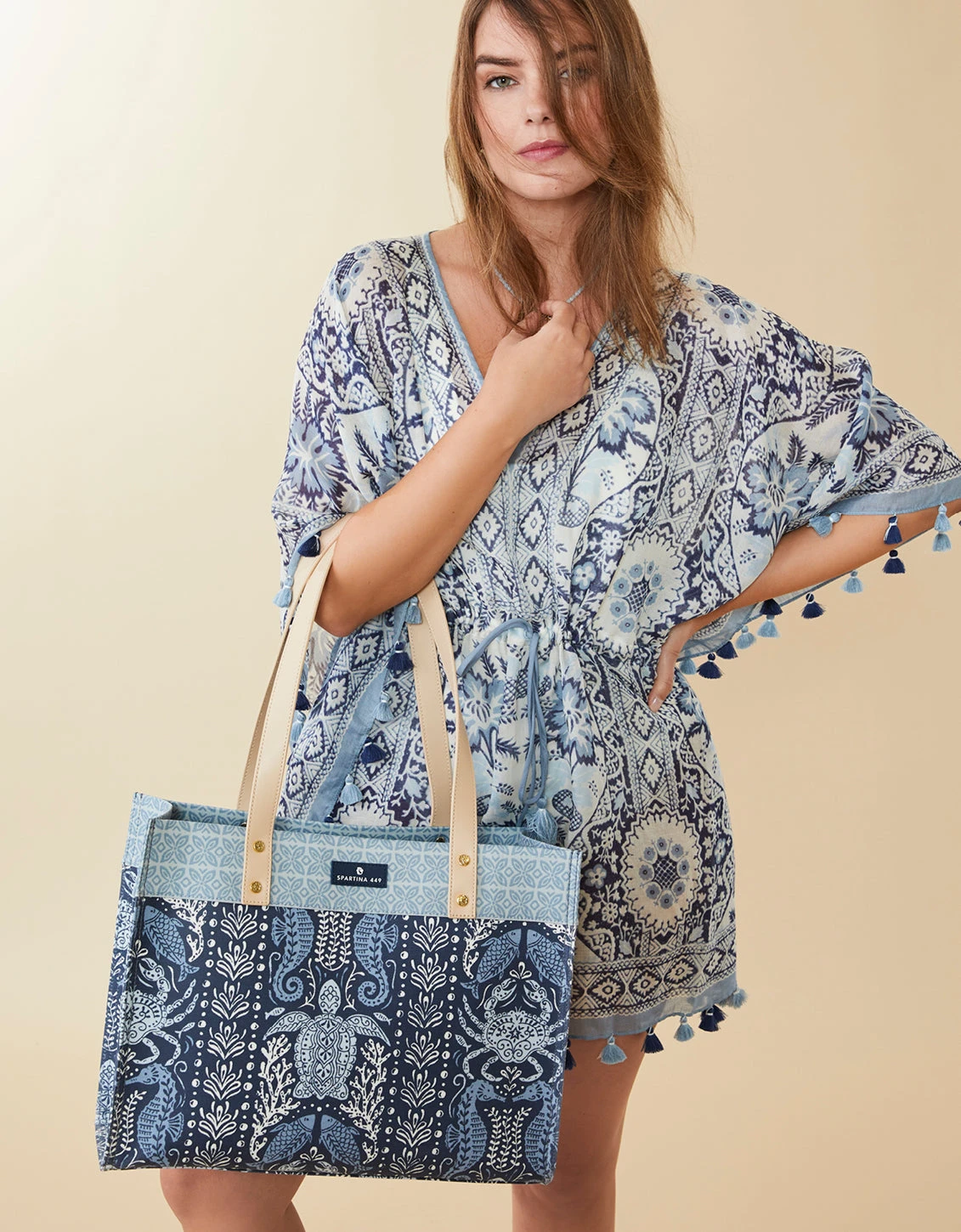 Excursion Tote Hamilton Sea Life 2 Excursion Tote Hamilton Sea Life - Image 2