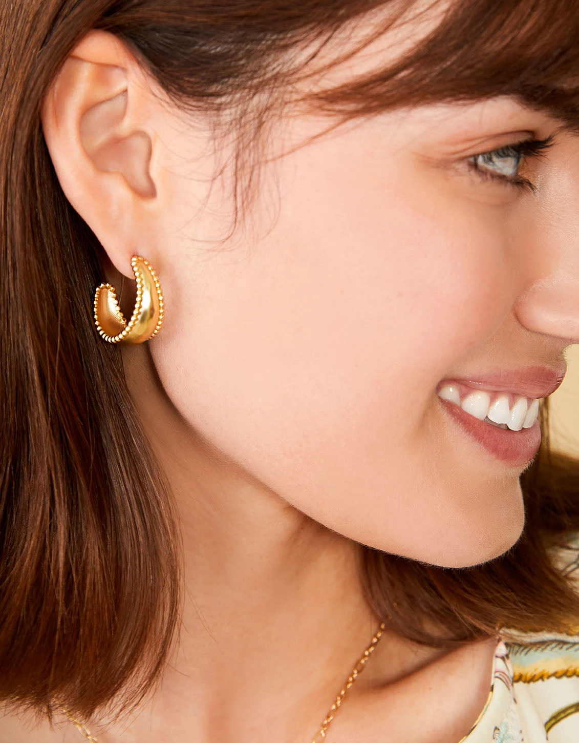 Milly Hoop Earrings Gold 2 Milly Hoop Earrings Gold - Image 2