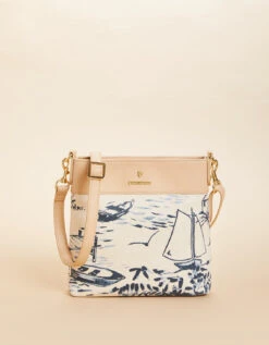 Hipster Daise Seascape