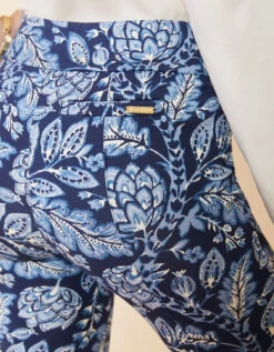 Brooke Ponte Trouser Kalalanta Blooming Vines Navy 6 Brooke Ponte Trouser Kalalanta Blooming Vines Navy -Spartina Store 976893c