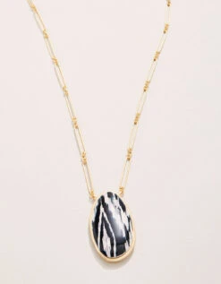 Satulah Necklace 28" Black